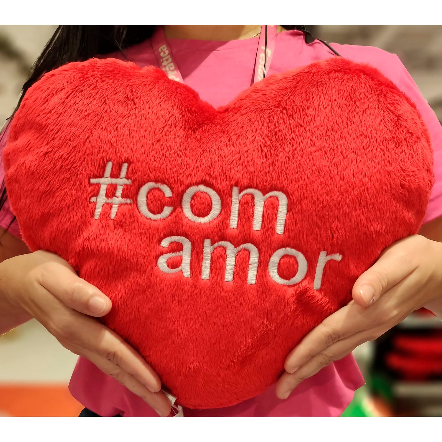 Coração de Pelúcia Vermelho Hashtag Com Amor 30cm Brumar