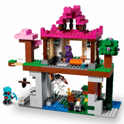 Lego Minecraft Os Campos de Treino 534 Peças