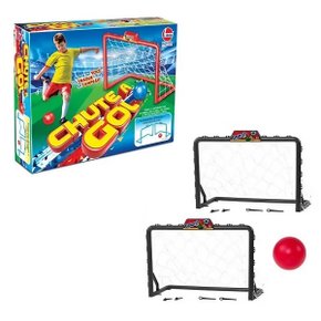 Chute a Gol Preto Com Traves e Bola Líder