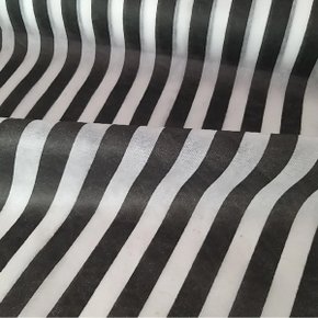 Tnt Estampado Listras Preto e Branco 1 Metro Mewi