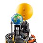 Lego Technic Planeta Terra e Lua em Órbita 526 Peças